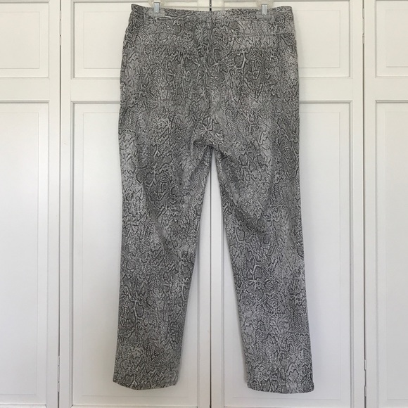 Ruby Rd. Jeans - Picture 2 of 4